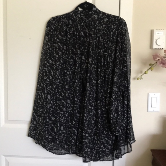 Zara Flowy Romper - Picture 3 of 5
